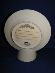 New Vintage Wilton «Cherish» Wedding CakeTop, white porcelain with plate 117-173