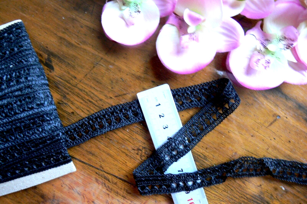 Poly Nylon Rayon Lace Insert BLACK 20mm wide 10 Metre Lengths Sunrise ch24 SR