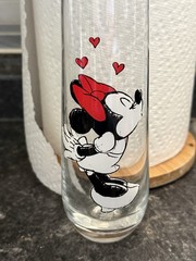 Exclusive Mickey and Minnie Mouse Kiss Hearts 2-Pack Stemless Fluted Red