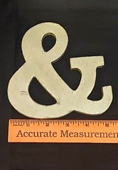 «MR & MRS» HAND MADE – STANDUP WOOD SIGN – PAINTABLE – EUC!*!