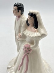 Vtg 1950’s Wedding Cake Topper 7” Bride & Groom Ceramic Iridescent Dress Pink