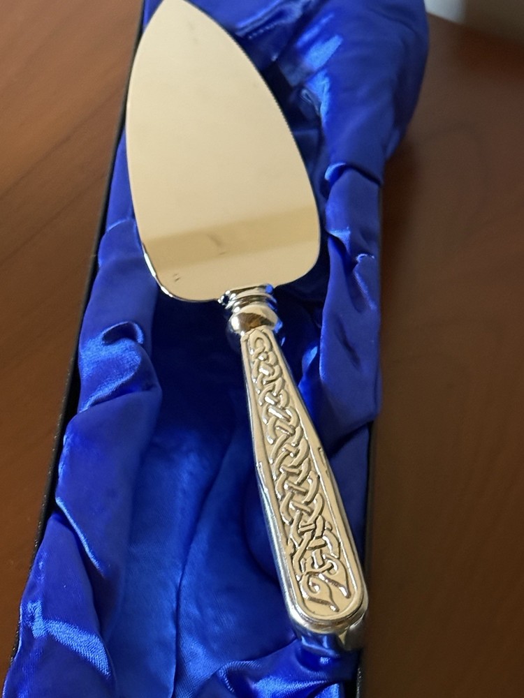 Irish Wedding Cake Server Mullingar Pewter 10.5″ Ireland
