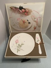 Vtg. Mikasa Cake Plate & Server ‘April Rose’ Bone China Narumi Japan New in Box