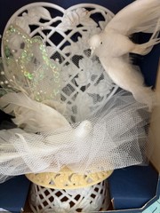 Vintage Bakery Crafts New in Box Wedding Cake Topper with Dove Love Birds