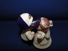 New Baltimore Ravens Kissing Bride & Groom Wedding Cake Top figurine with cap