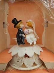 Vintage Wilton Wedding Cake Topper 1950s Bride & Groom with Flowers New MCM