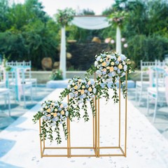 Gold Geometric Flower Stand Set of 3 – Elegant Wedding Decor Prop