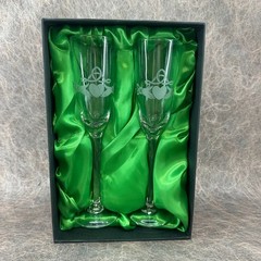 Bridgets of Erin Celtic Claddagh Etched Champagne Flutes Pair