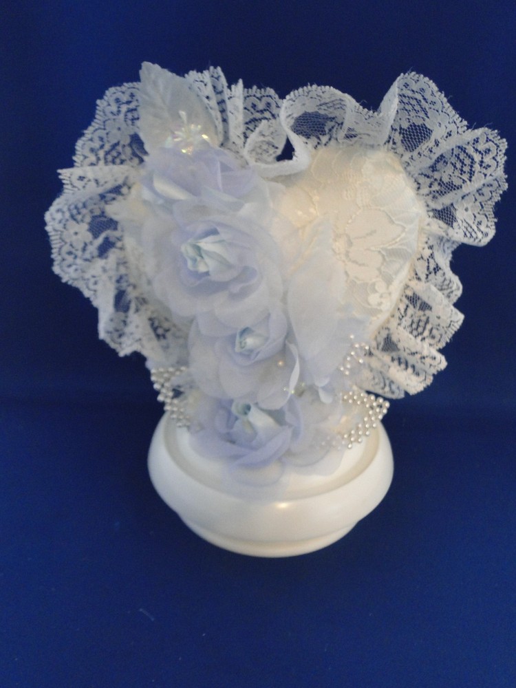 New Vintage Wilton «Lacy Elegance » Wedding Cake Top, blue , 109-2004