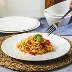 Bzyoo Bpa-Free Dishwasher Safe 100 Melamine Plastic Plate Bowl Set Casual