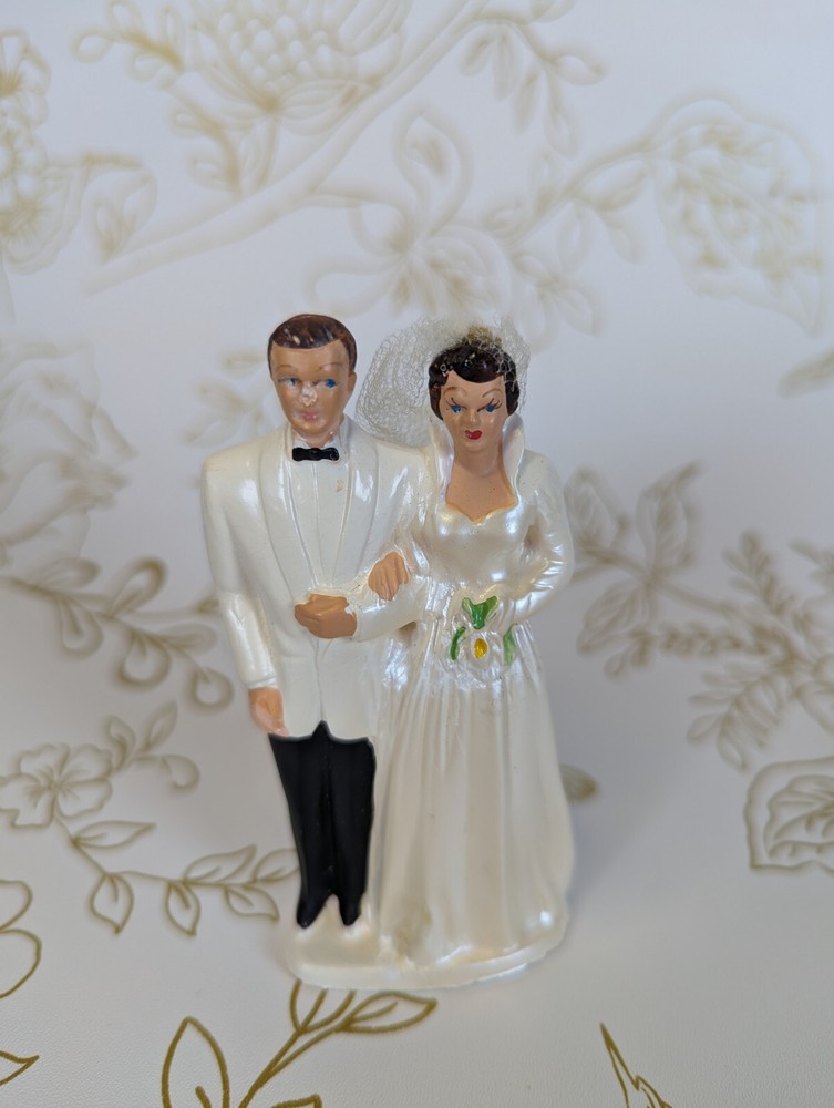 1950 Coast Novelty VFG Co Ceramic Wedding Cake Topper New Old Stock w defect MCM