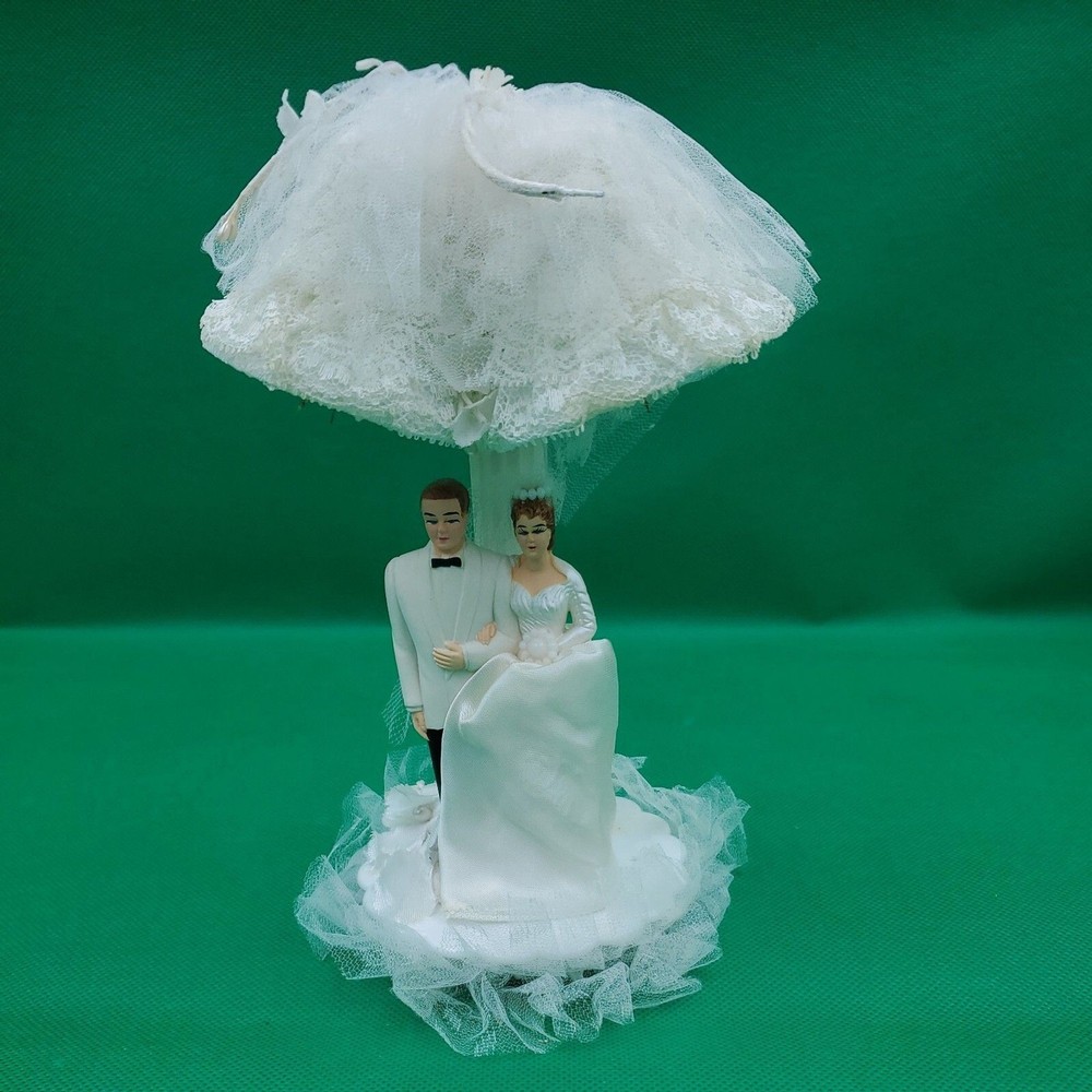 Vintage Wedding Cake Topper, Bride & Groom, Venice CA USA 1959 Coast Novelty Mfg