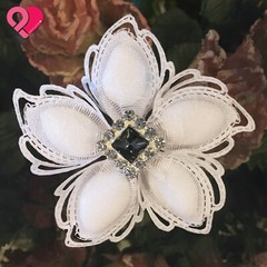 Flower Petal Pull Bow Ribbon Pouch Jordan Almond Holder Baby Wedding Party Favor
