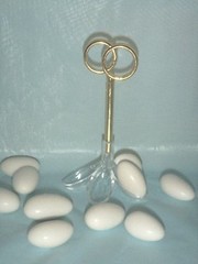 12 Jordan almond candy holder & 12 picks gold rings