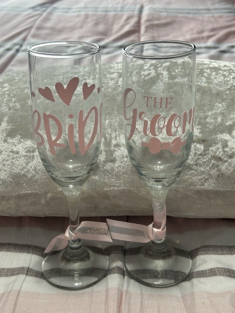Elegant Bride and Groom Champagne Flutes Set of 2 with Pink Accents for Wedding