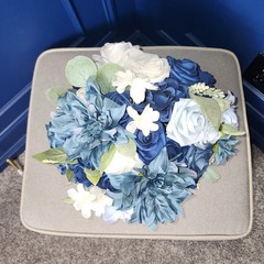Ling’s Moment Artificial Bridal Boquet – Navy Blue