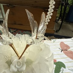 VTG Ornate Hand Blown Spun Glass Wedding Cake Topper Heart Humming Birds Gold