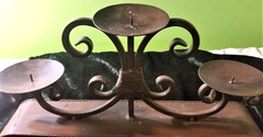 Wrought Iron 3 Candle Holder with Swirls (20×4.5×11 inches)