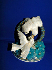 New Elegant Handmade Aqua & Gold Rhinestones Kissing Love Birds Cake topper #152