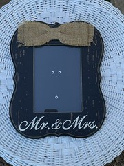 Mr & Mrs Wood Picture Frame Wedding Sign Black Distressed Burlap Bow Table Wall