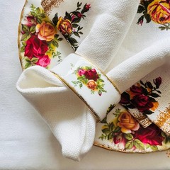 Royal Albert Bone China Napkin Rings – Old Country Roses, Set of 6 with Linen Na