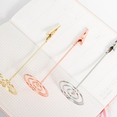 3Pcs Reusable Metal Picture Holders for Tables Assorted Color Clip Stands
