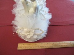 Wilton Wedding Cake Ornament Topper Lustrous Love White Bride Groom Porcelain