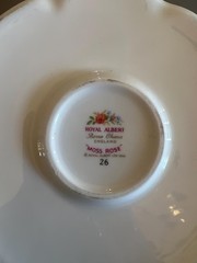 Royal Albert Moss Rose Teapot Warmer – Bone China, Floral Porcelain, English Vin