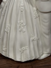 Vintage FORMALITIES by Baum bros Bride Groom Porcelain Ivory 24k cake topper
