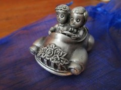 Bridal Table Bride/Groom Pewter Car Place Card Holder Just Married License Plate