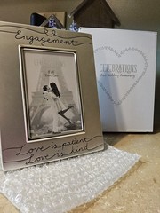 ENGAGEMENT Picture Frame Photo Portrait 8×10 Holds 4×6 Photo «LOVE IS KIND»