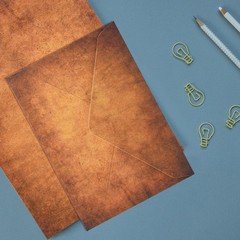 Vintage Stationery Paper and Envelopes Set – 24 Sheets Classic Aged