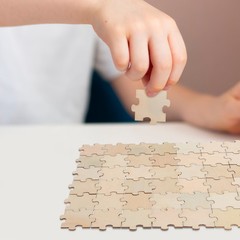 100Pcs DIY Wooden Puzzle Pieces Khaki for Arts Crafts Creative Projects