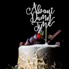Versatile Silver Glitter Cake Decoration – Perfect for Weddings & Anniversaries