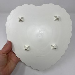 5 Wilton 14″, 10″, 8″ Heart Cake Separator Plates Scalloped Decorator Preferred