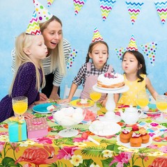 OHOME 2 Pack Luau Party Decorations – 51.2×86.6 inches, Red Green Yellow