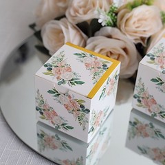 25 GOLD Square 3″ x 3″ Favor BOXES Floral Printed Candy Holders Events Supplies