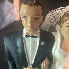 Vintage 1950’s Coast Novelty Porcelain Wedding Cake Topper 4” Lace Dress w/Veil