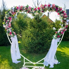 Heart Shaped White Metal Wedding Flower Balloon Arch Stand Frame Garden Trellis