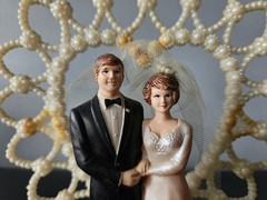 Vintage Wedding Cake Topper Coast Novelty Co. 1959 Mcm Made In U.S.A 8.25″ Tall