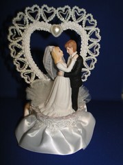New Elegant Bride & Groom, Braided white decor Heart Arch & Wedding CakeTop #172