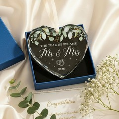 Mr and Mrs 2026 Wedding Ornament Heart Glass Bridal Shower Gift