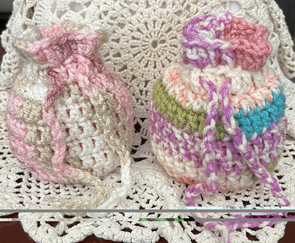 2 Crochet Drawstring Bags Wedding Party Favor Pouch Jewelry Gift Coin Dice Bags