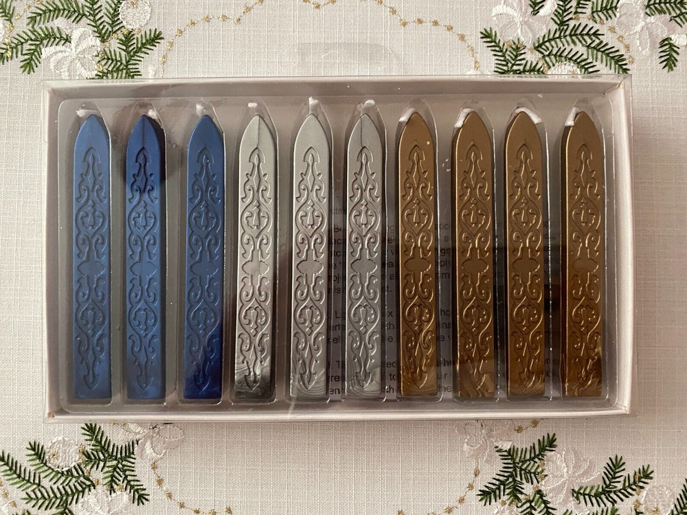 RECOLLECTIONS SEALING WAX STICKS 10 PC HANUKKAH HOLIDAY COLORS BLUE SILVER GOLD
