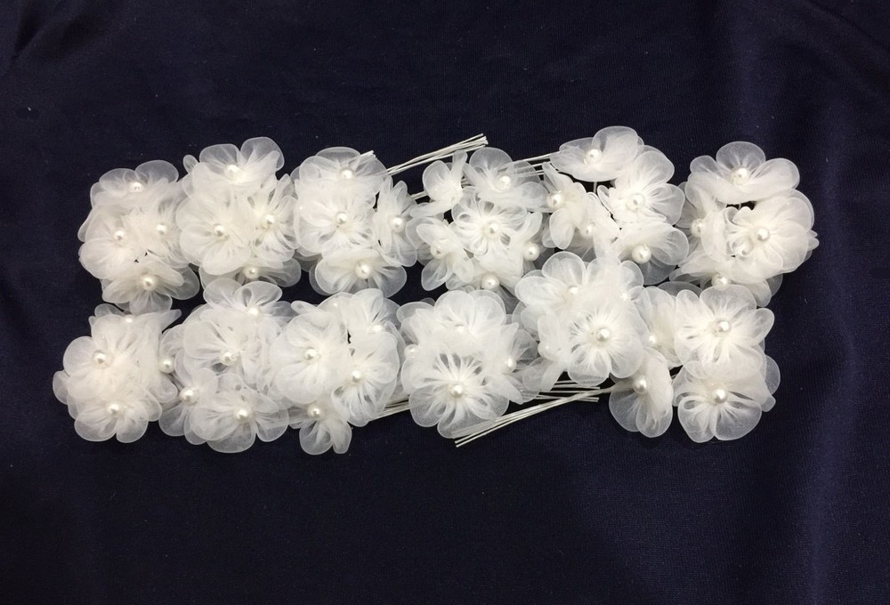 72 Flower.Bridal Organza Flowers White.6 Flower per Bunch X 12 / bag