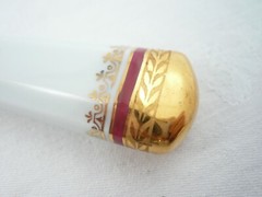 Lenox or Homer Laughlin Georgian Maroon Porcelain Handle Inox Steel Cake Server