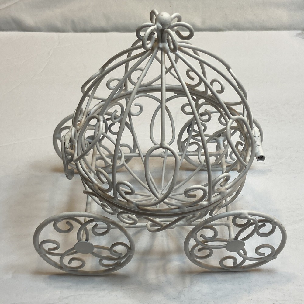 Cinderella Style Carriage White Plastic Table Decoration Wedding Shower Display