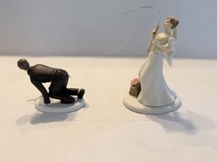 Weddingstar Caucasian Bride Fishing For Groom Cake Topper, Excellent Condition.