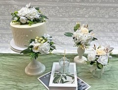 2Pcs Cake Topper Set, Artificial Flowers Decor White Green Cake White & Green