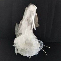 Wedding Cake Topper Porcelain Male Female White Clear Arch Traditional A5-1174